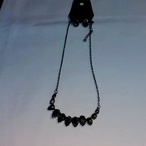 Black necklace set